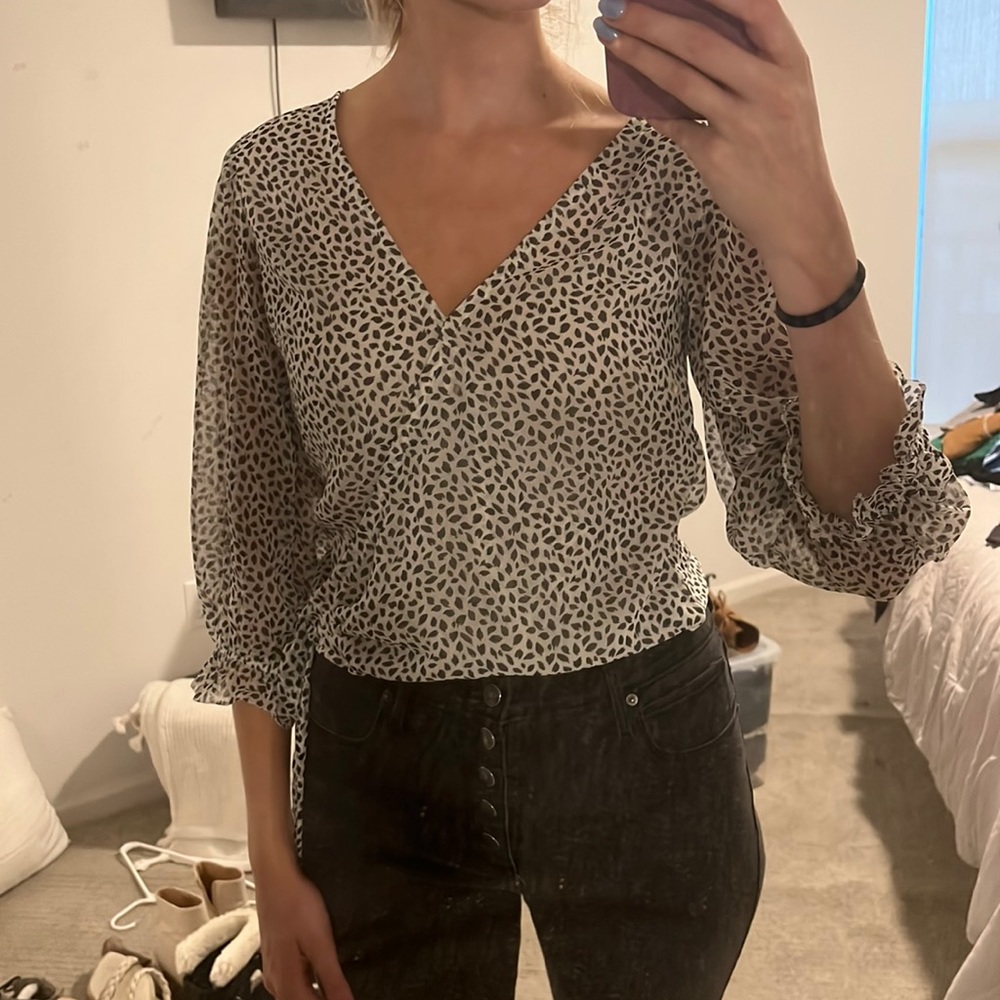 Abercrombie and fitch size medium blouse